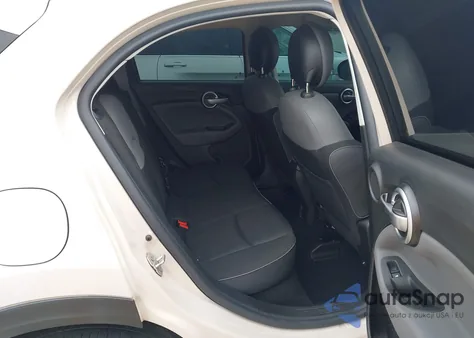 2016 Fiat 500X Easy из США, поврежденный, VIN ZFBCFYBT2GP495999